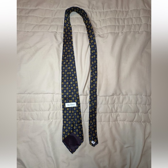 Paul Fredrick Navy and Yellow Geometric Tie - Picture 3 of 5